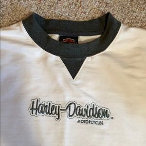 Ladies Harley Davidson sweatshirt